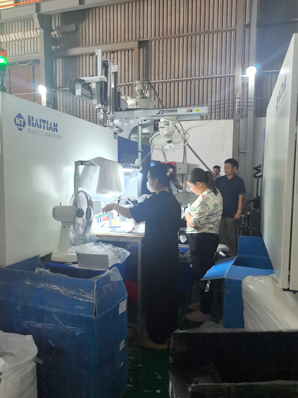 MOSUO Vietnam factory workers' work real-life photos